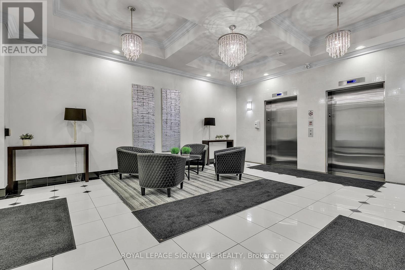 504 - 5327 Upper Middle Road W, Burlington, Ontario  L7L 0E9 - Photo 7 - W12459217