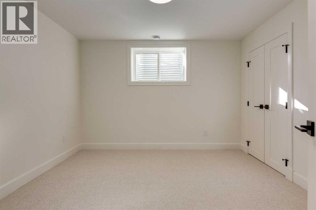 1128 Lake Sylvan Place Se, Calgary, Alberta  T2J 2P6 - Photo 39 - A2263469
