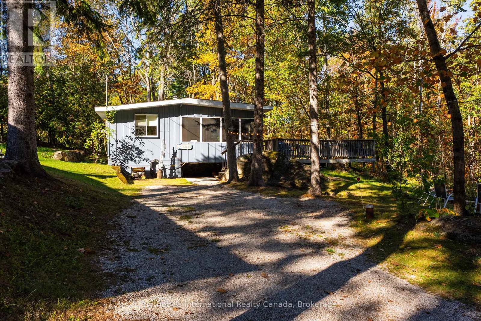 1161 North Kahshe Lake Road, Gravenhurst (Morrison), Ontario  P0E 1G0 - Photo 38 - X12459220