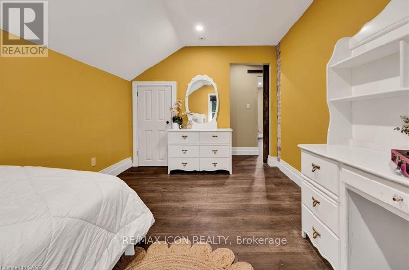 115 Cedar Street, Cambridge, Ontario  N1S 1V7 - Photo 17 - X12459211