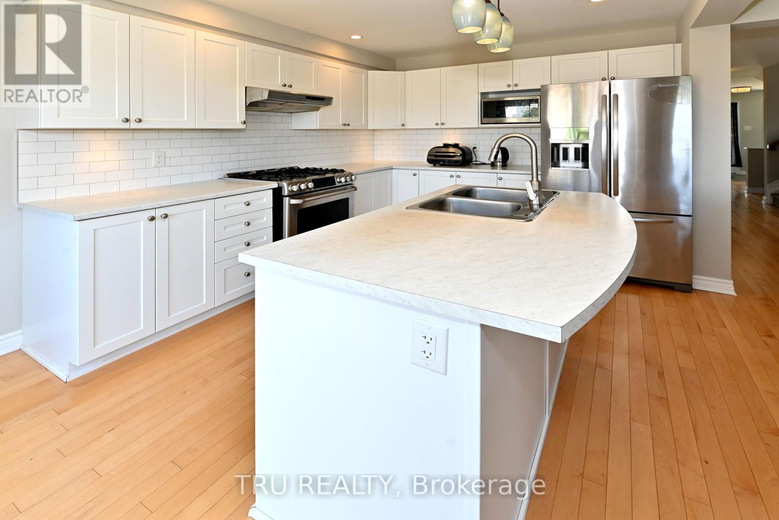 501 Paine Avenue, Ottawa, Ontario  K2T 0K7 - Photo 16 - X12459228