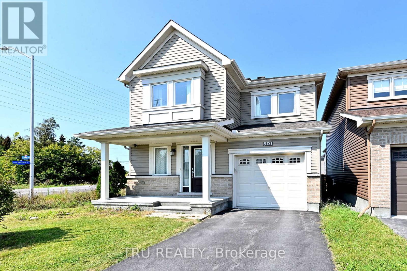 501 Paine Avenue, Ottawa, Ontario  K2T 0K7 - Photo 2 - X12459228