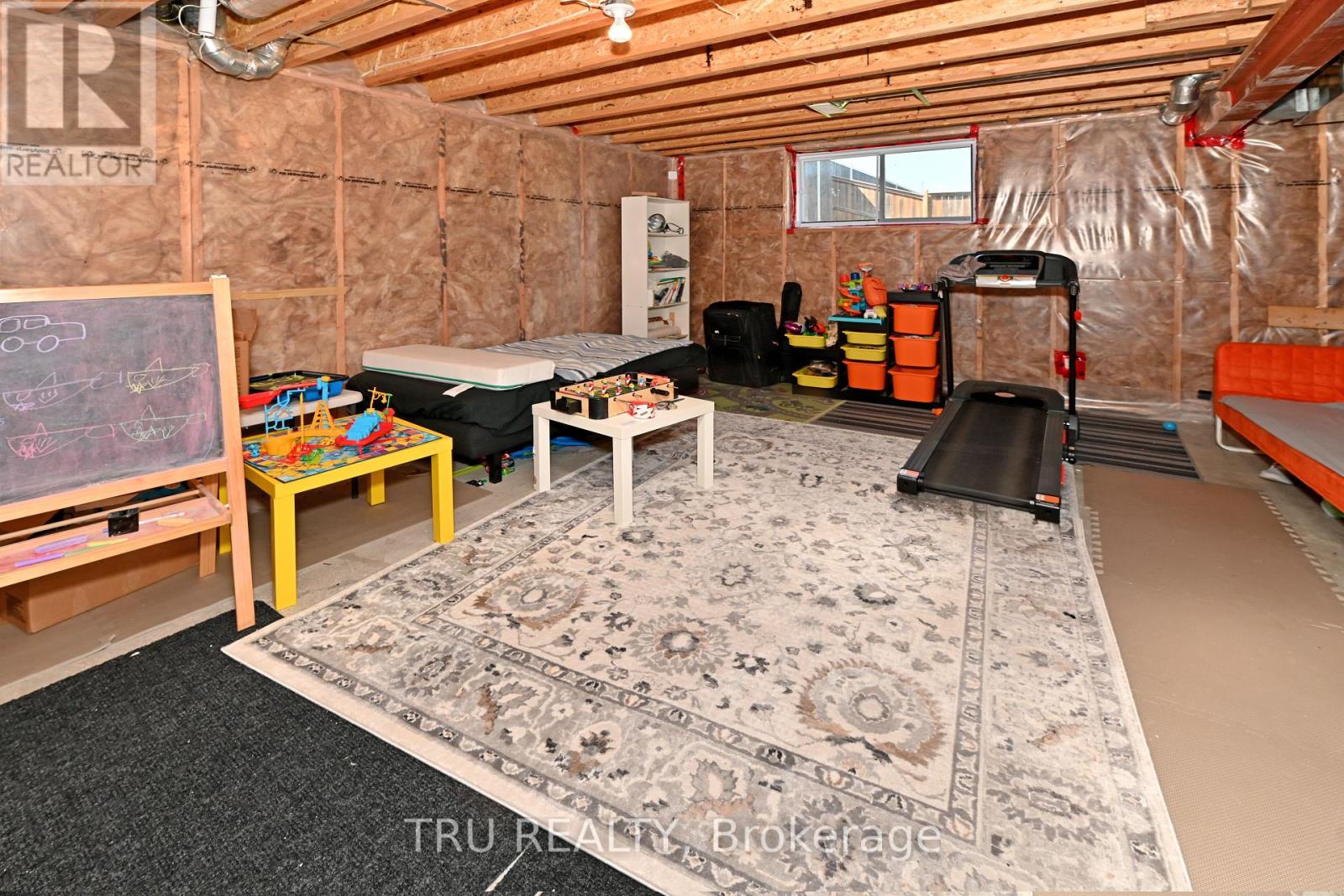 501 Paine Avenue, Ottawa, Ontario  K2T 0K7 - Photo 29 - X12459228