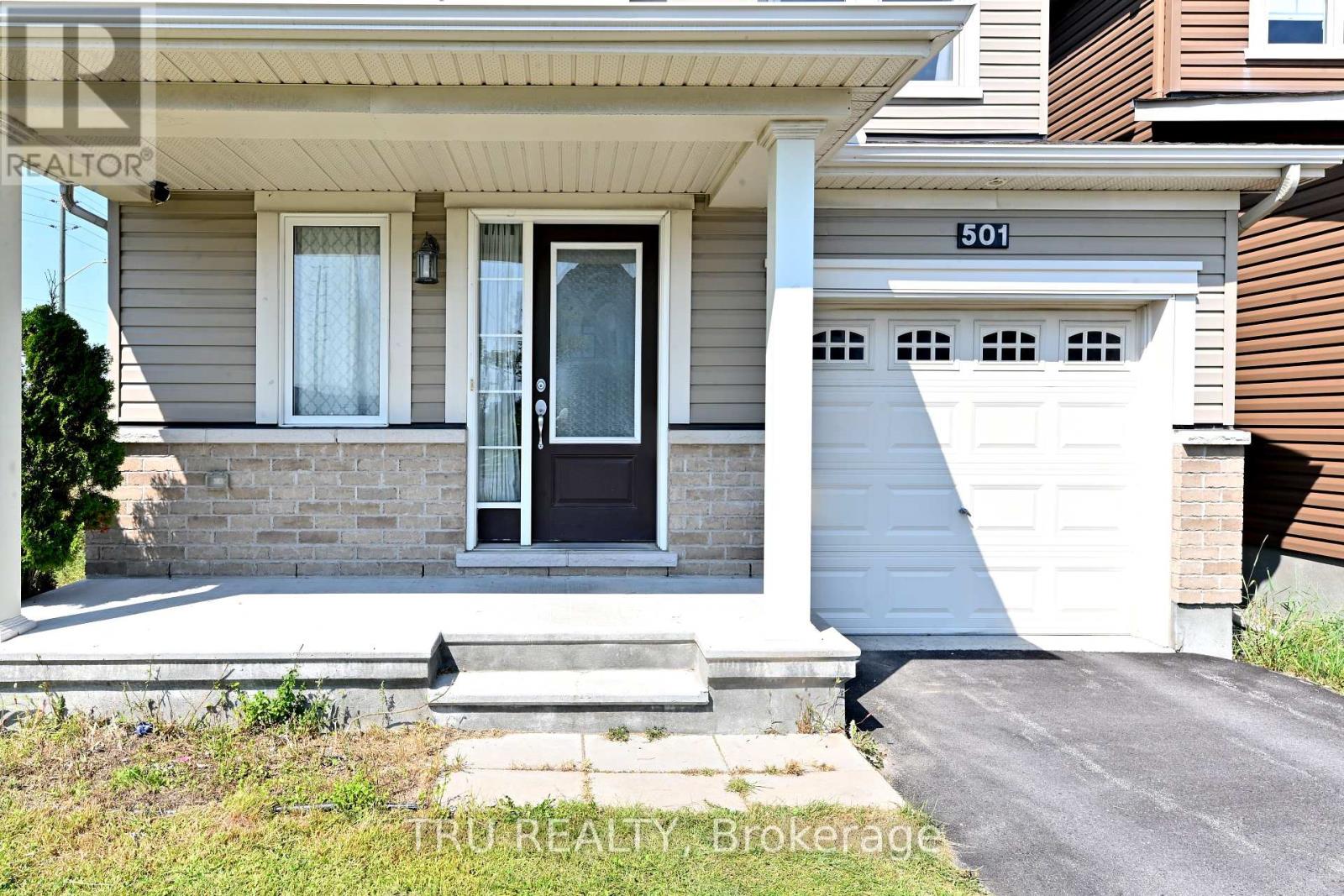501 Paine Avenue, Ottawa, Ontario  K2T 0K7 - Photo 4 - X12459228
