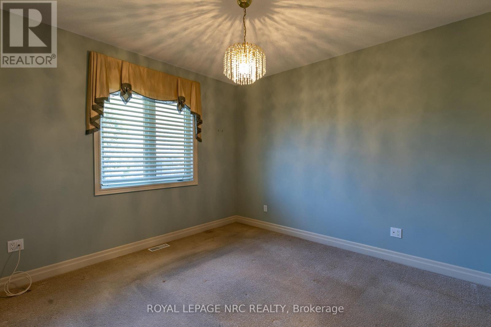 6 Muirfield Trail, Welland, Ontario  L3B 6G7 - Photo 25 - X12459231