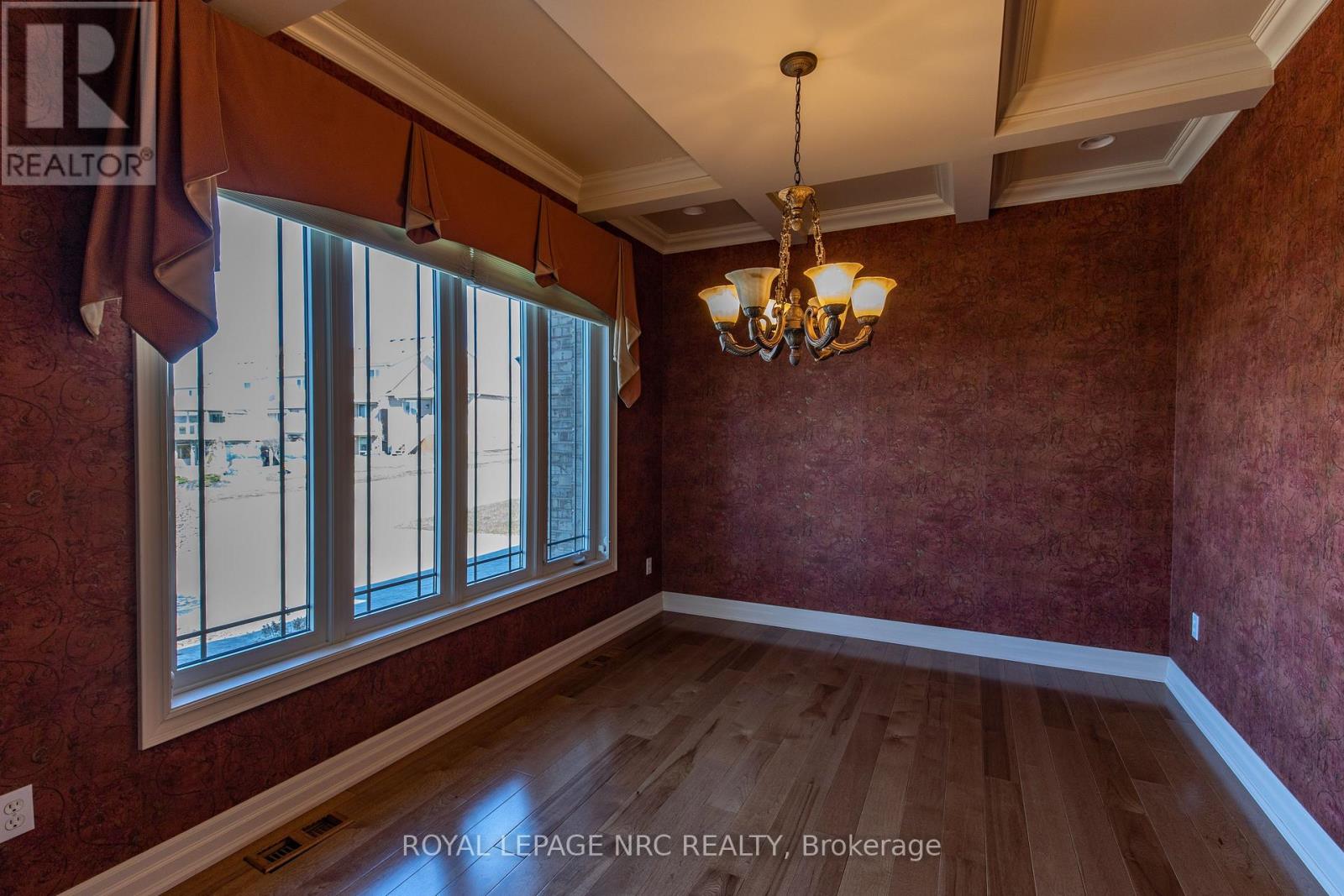 6 Muirfield Trail, Welland, Ontario  L3B 6G7 - Photo 9 - X12459231