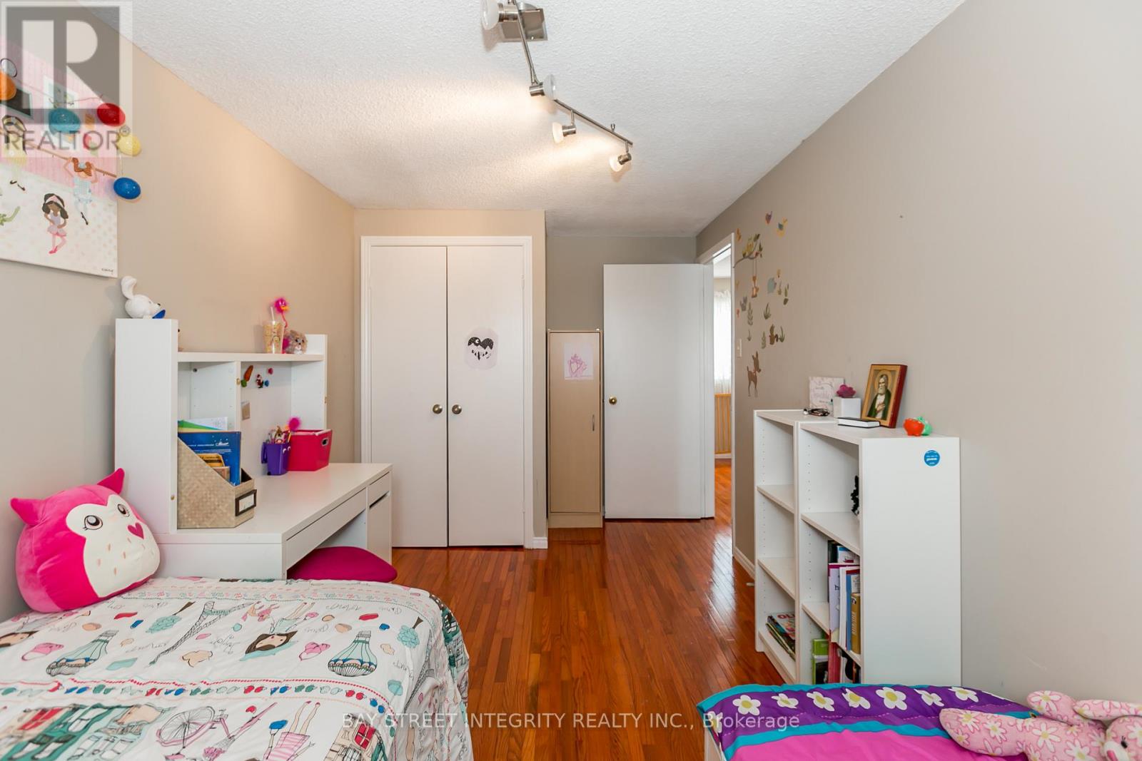 3 Maplegrove Avenue, Bradford West Gwillimbury, Ontario  L3Z 1R9 - Photo 16 - N12459232