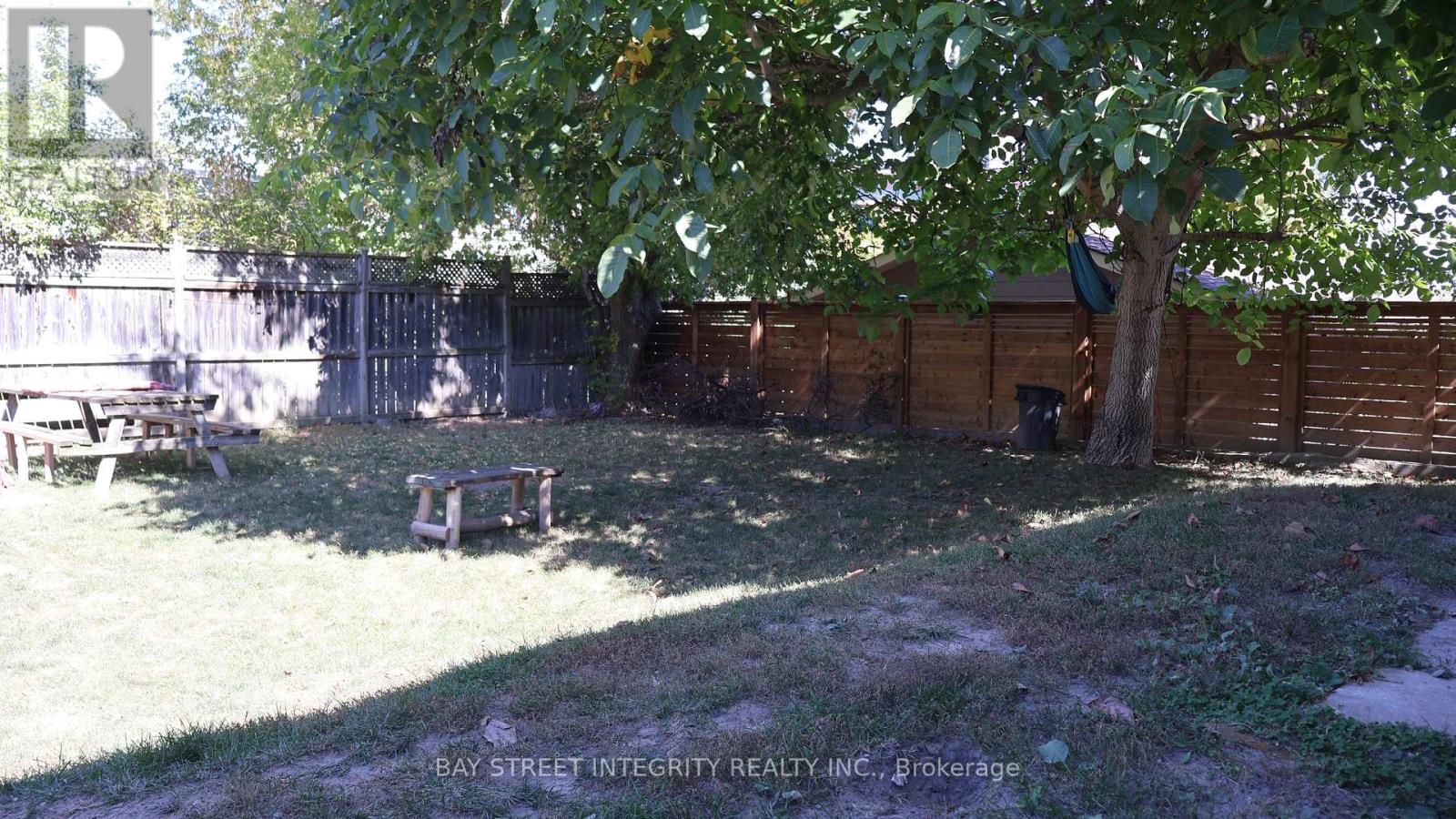 3 Maplegrove Avenue, Bradford West Gwillimbury, Ontario  L3Z 1R9 - Photo 24 - N12459232