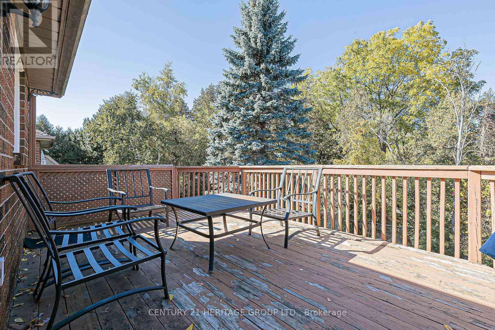 741 College Manor Drive, Newmarket, Ontario  L3Y 8G5 - Photo 10 - N12459238