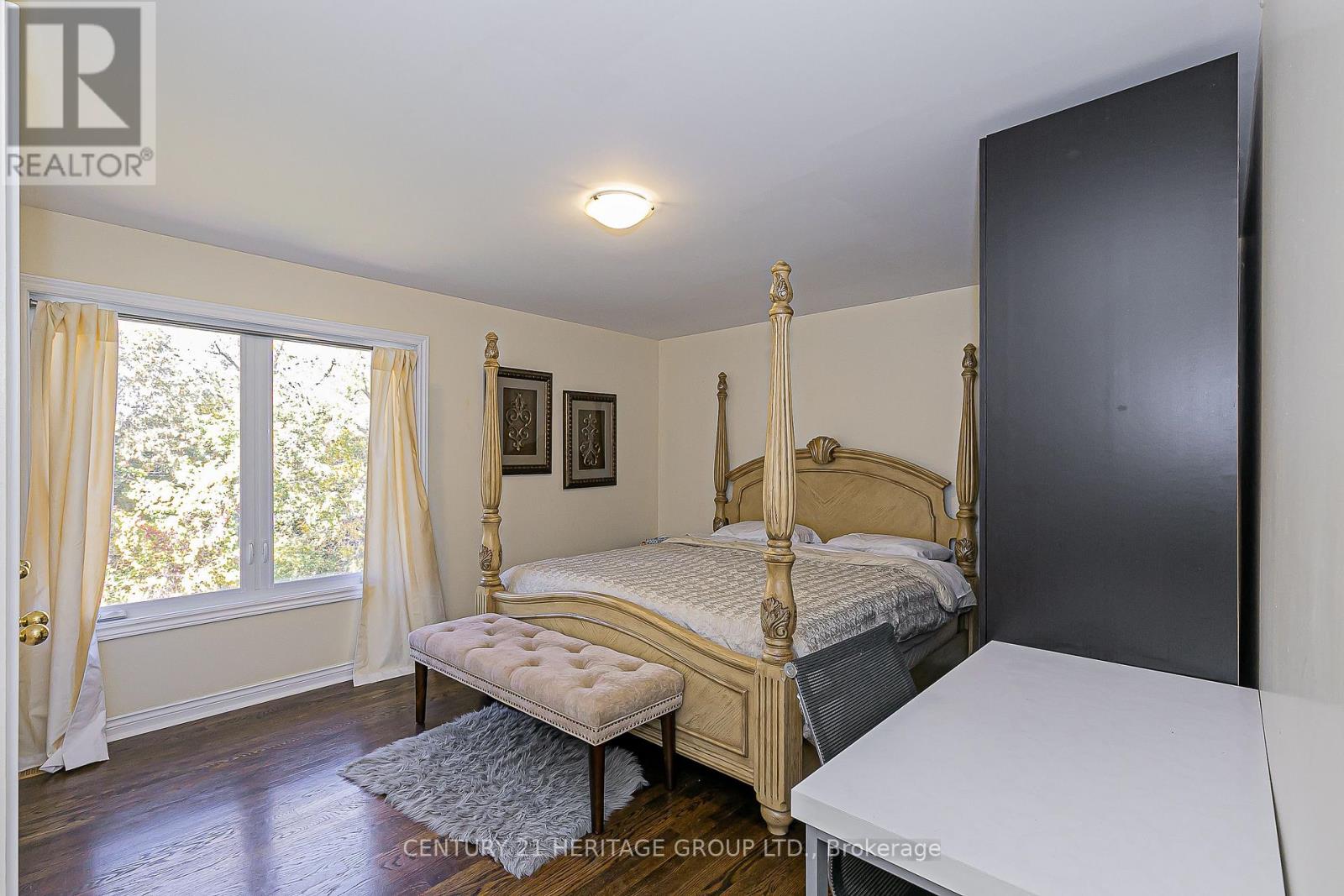741 College Manor Drive, Newmarket, Ontario  L3Y 8G5 - Photo 13 - N12459238