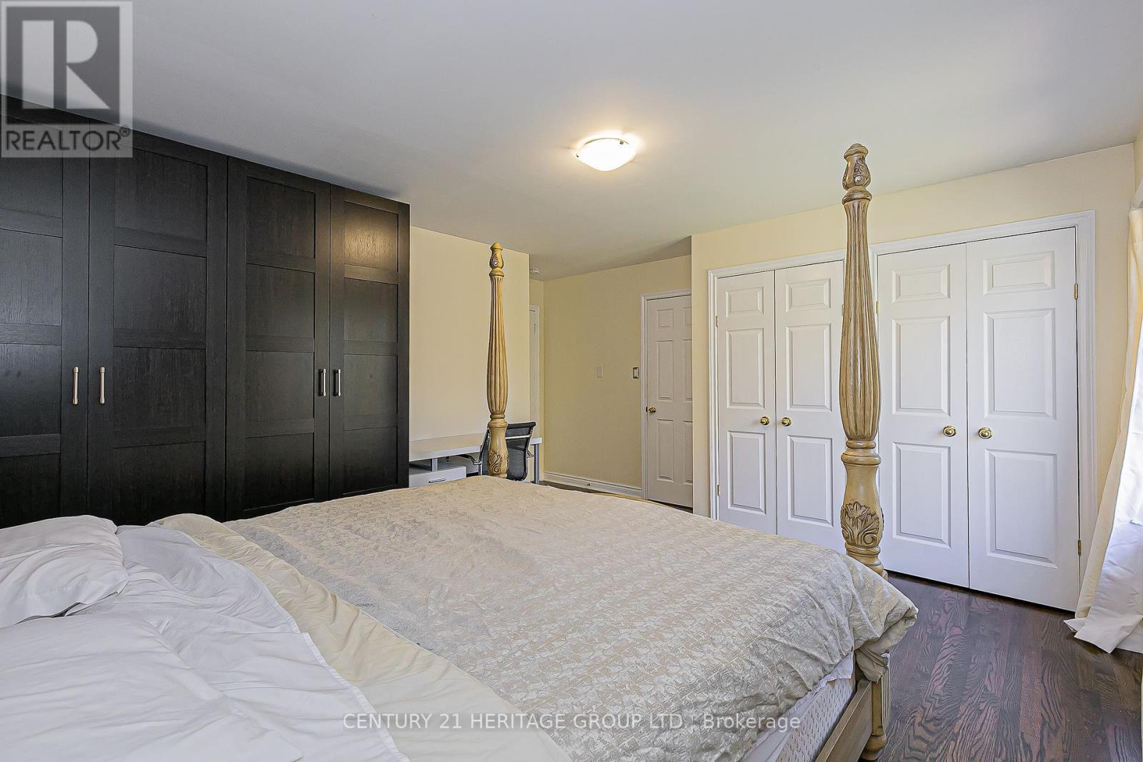 741 College Manor Drive, Newmarket, Ontario  L3Y 8G5 - Photo 14 - N12459238