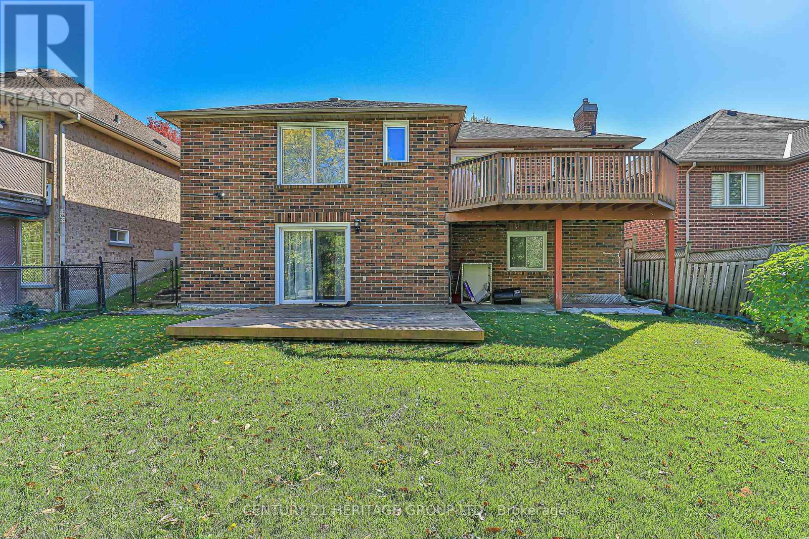 741 College Manor Drive, Newmarket, Ontario  L3Y 8G5 - Photo 32 - N12459238
