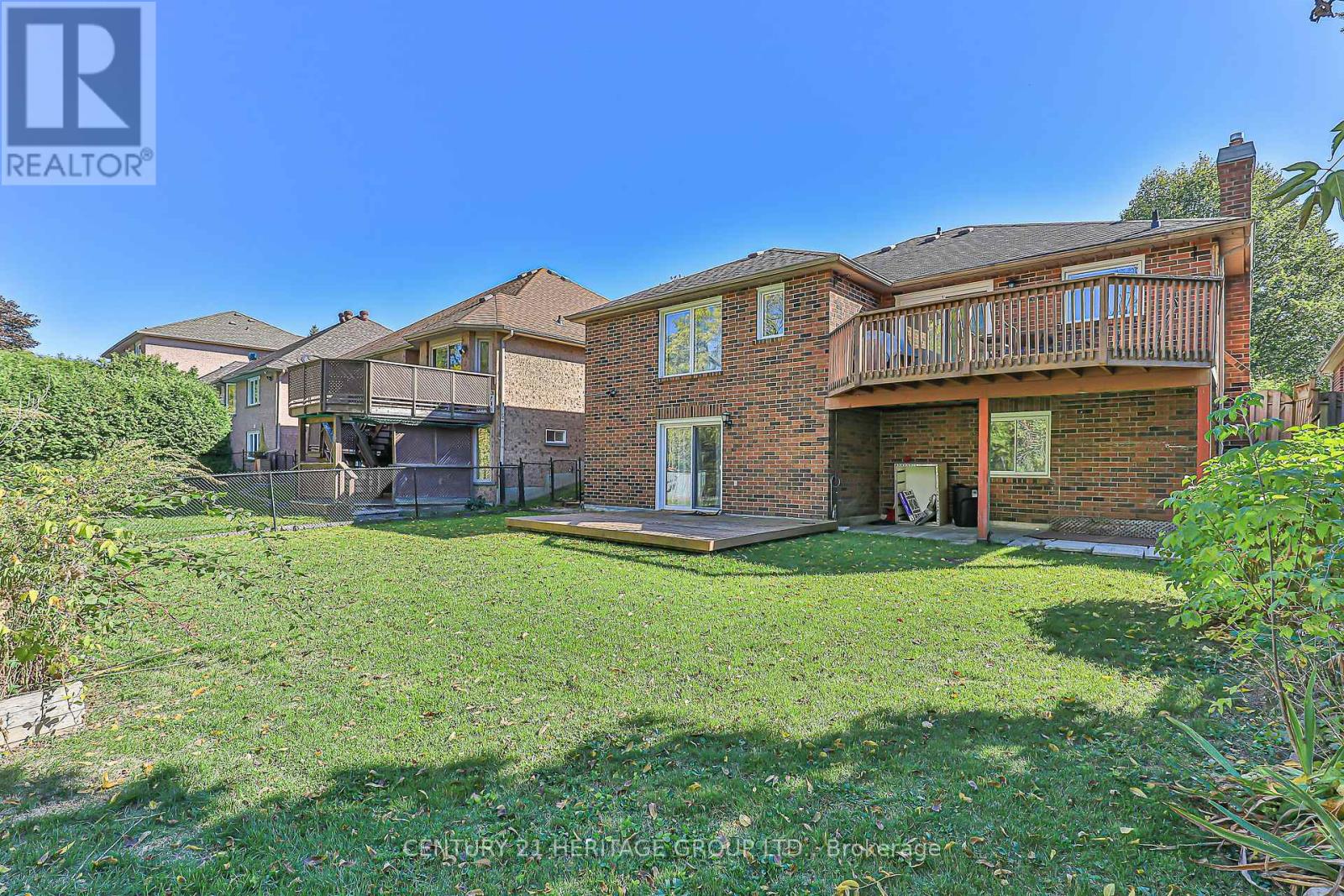 741 College Manor Drive, Newmarket, Ontario  L3Y 8G5 - Photo 34 - N12459238