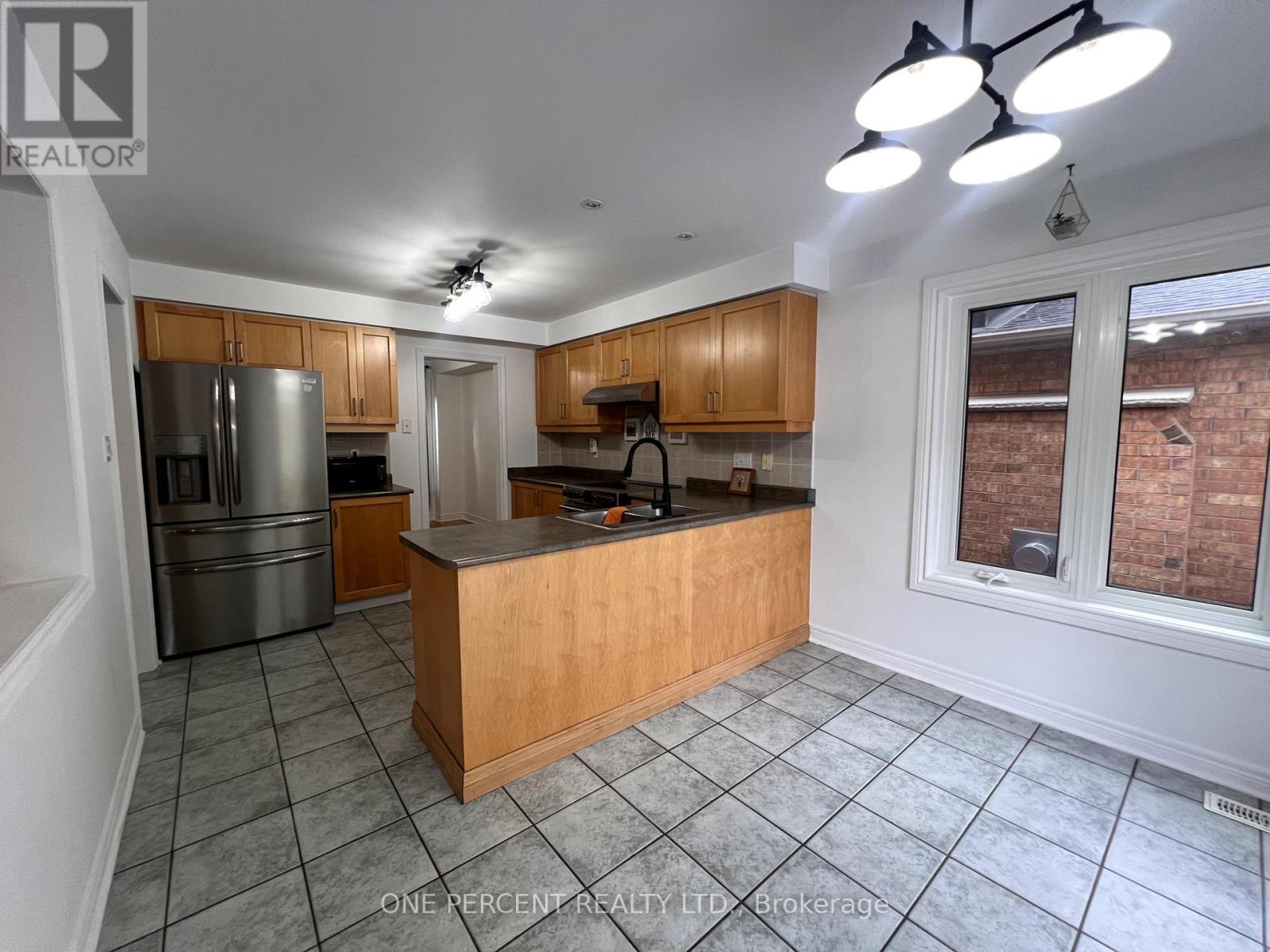 10 Royal Park Boulevard, Barrie, Ontario  L4N 0G6 - Photo 10 - S12459233