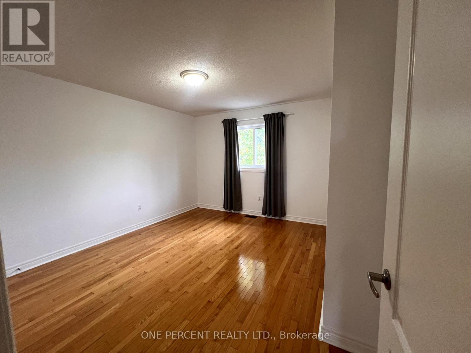 10 Royal Park Boulevard, Barrie, Ontario  L4N 0G6 - Photo 22 - S12459233
