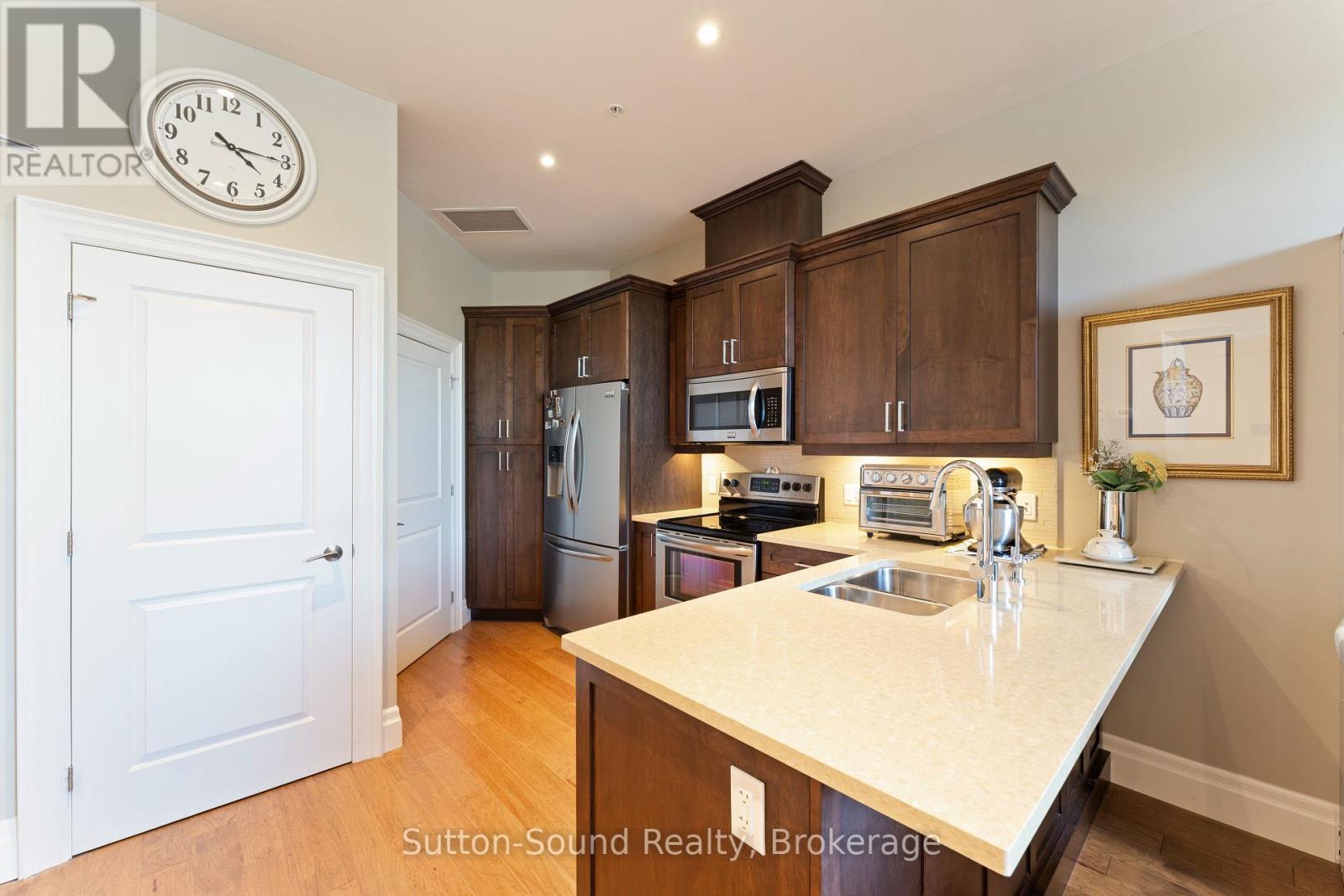 410 - 945 3rd Avenue East Avenue, Owen Sound, Ontario  N4K 2K8 - Photo 6 - X12459239