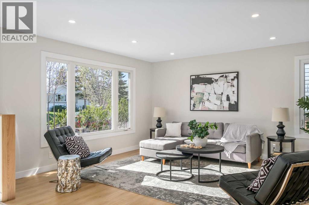 6324 Travois Crescent Nw, Calgary, Alberta  T2K 3S7 - Photo 6 - A2227931
