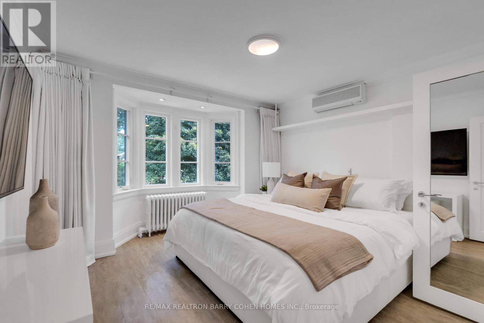 18 Astley Avenue, Toronto, Ontario  M4W 3B4 - Photo 29 - C12418736