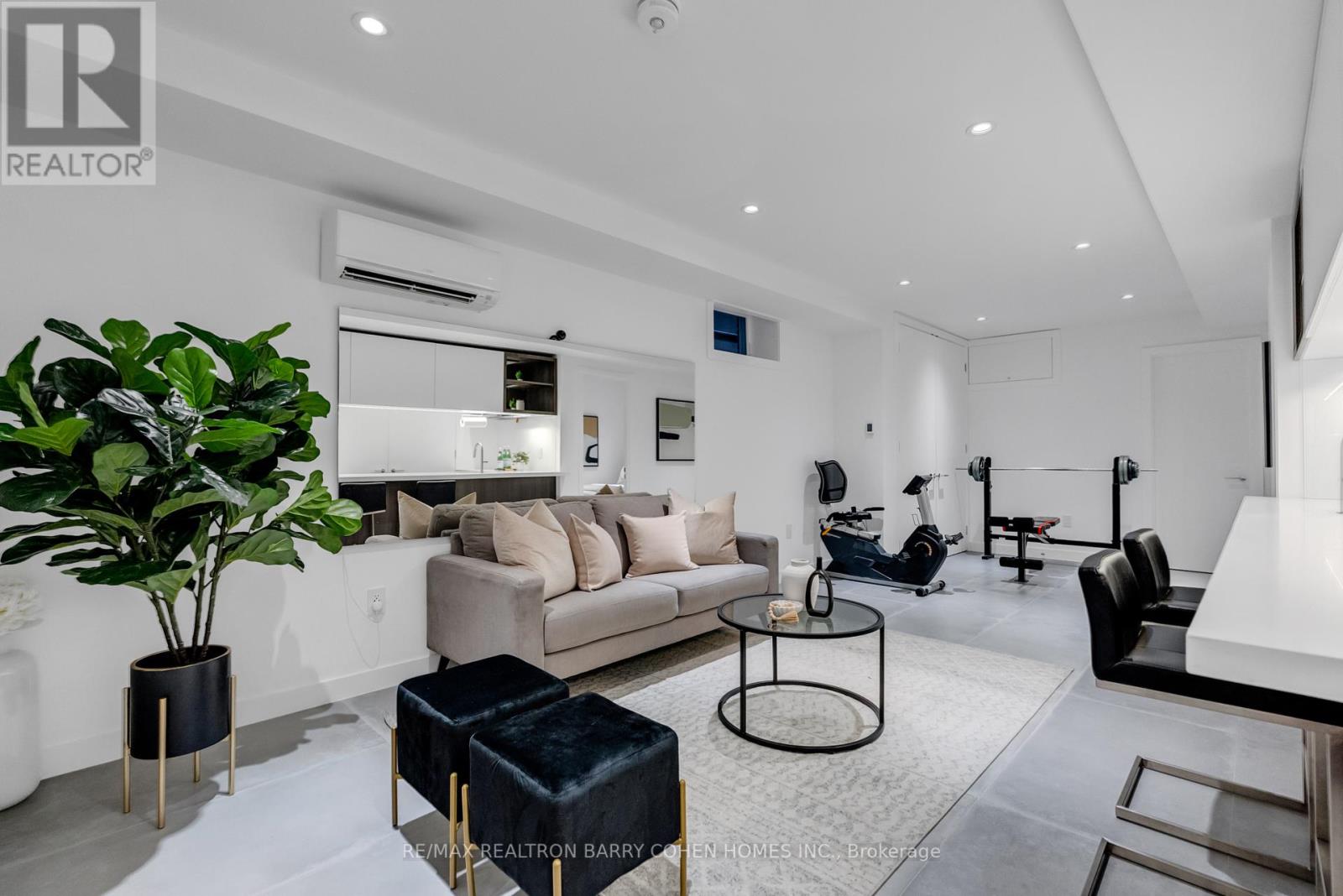 18 Astley Avenue, Toronto, Ontario  M4W 3B4 - Photo 41 - C12418736