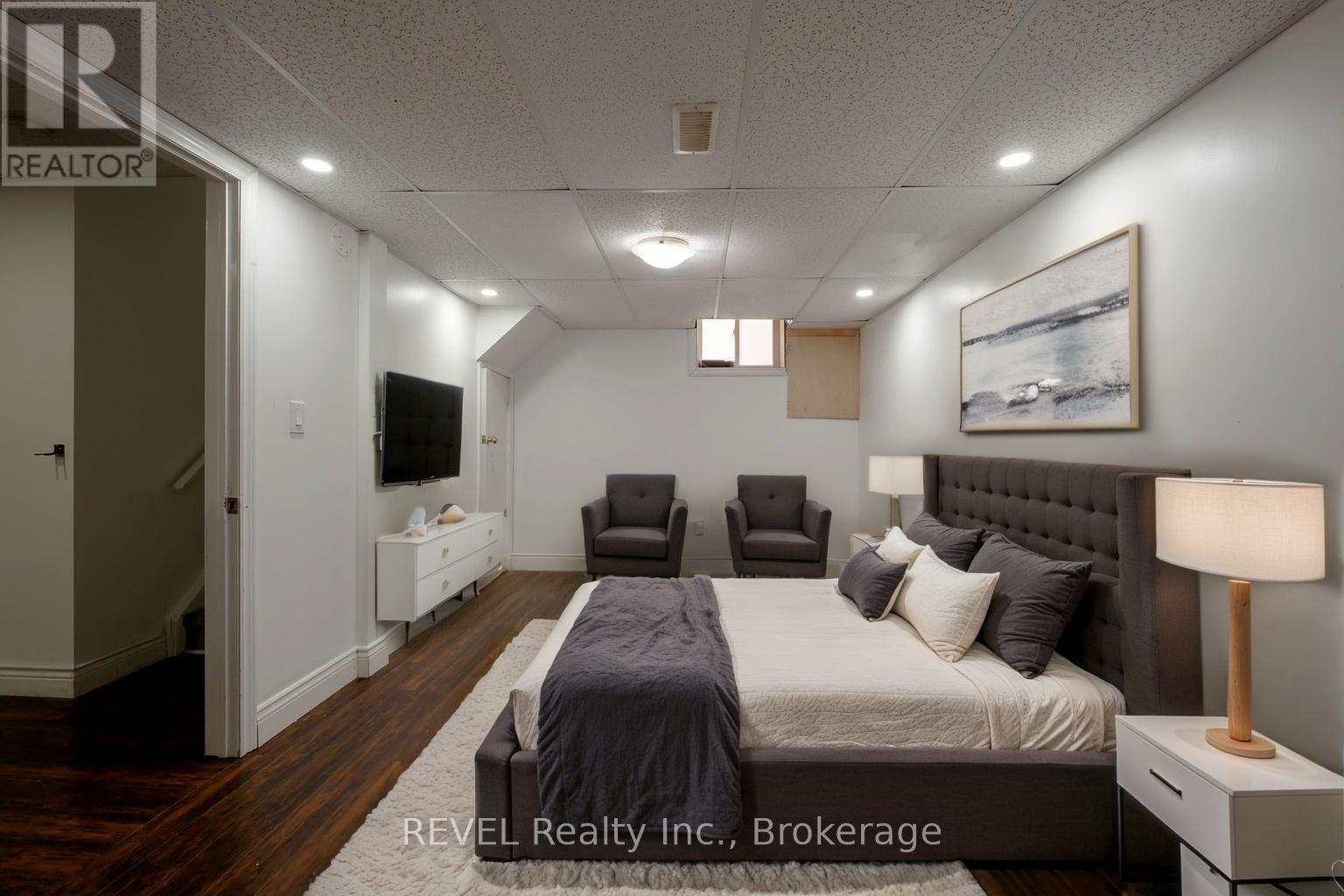 35 Summers Drive, Thorold, Ontario  L2V 4Z9 - Photo 22 - X12426925