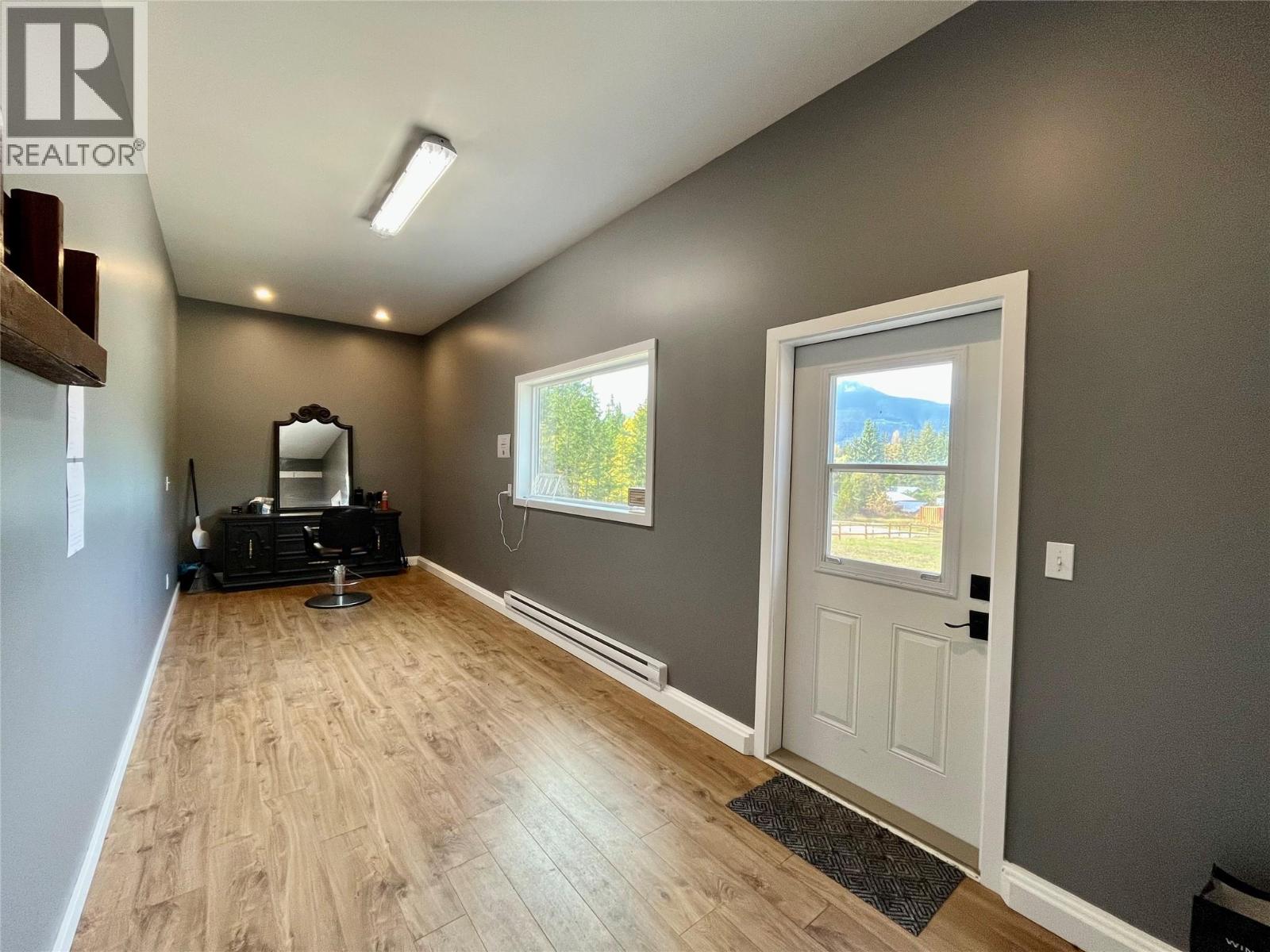 207 Cotswold Road, Nakusp, British Columbia  V0G 1R1 - Photo 22 - 10365296