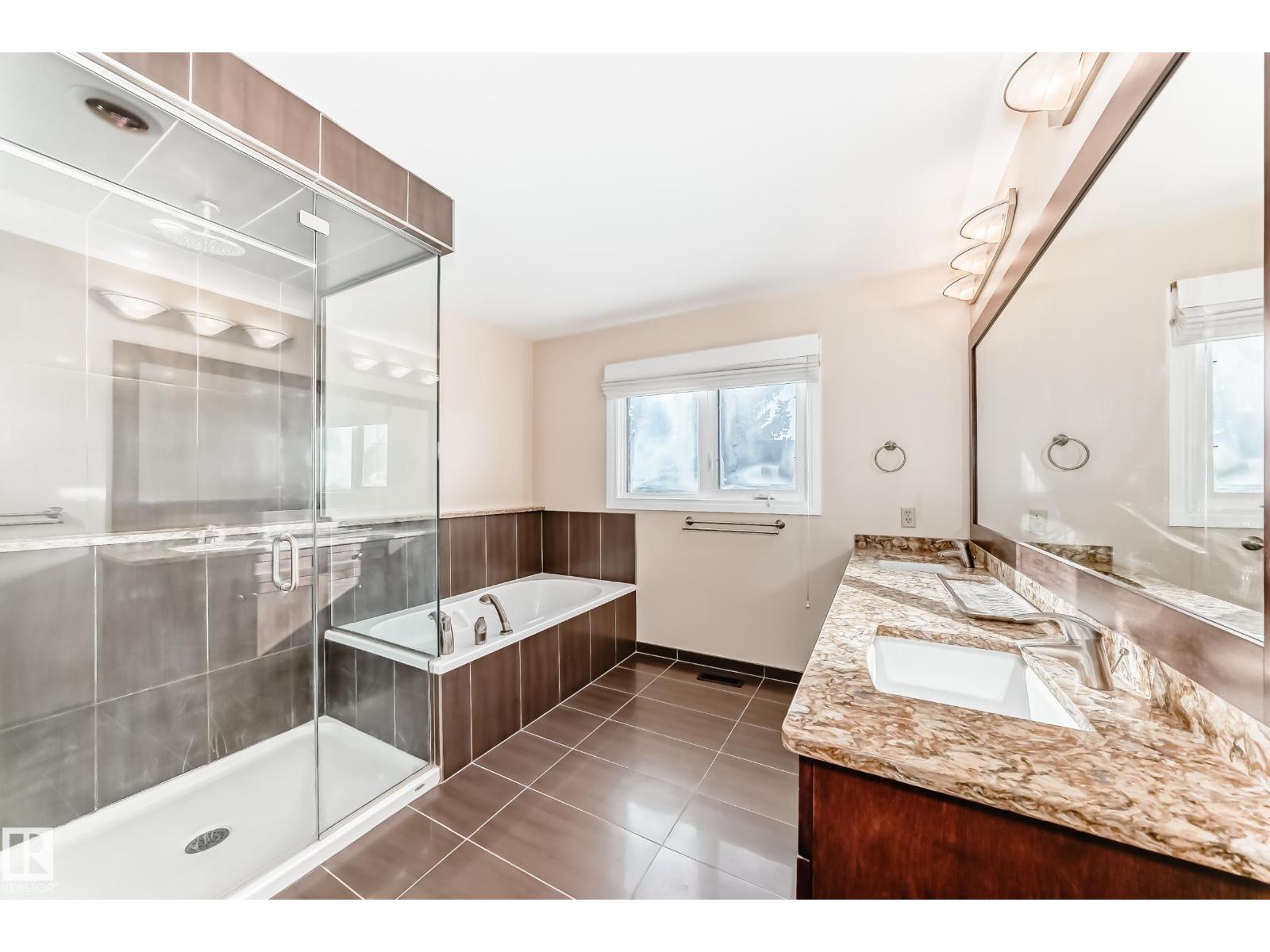 53 Blue Quill Cr Nw, Edmonton, Alberta  T6J 6C5 - Photo 32 - E4461918