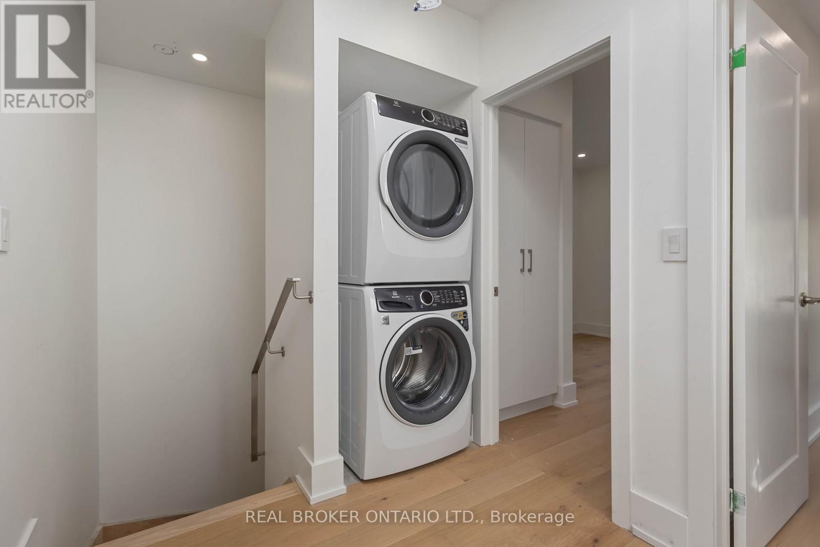 Unit L - 72 Jones Avenue, Toronto, Ontario  M4M 2Z8 - Photo 18 - E12459243