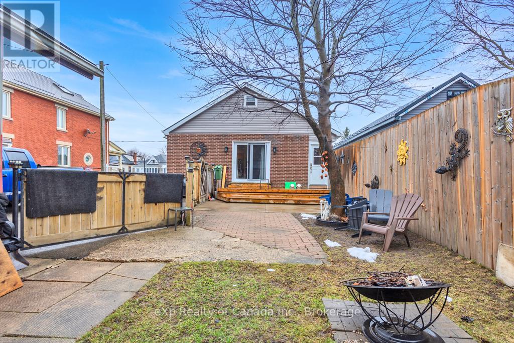 762 Little Hill Street, London East, Ontario  N5Z 1M9 - Photo 20 - X12459259