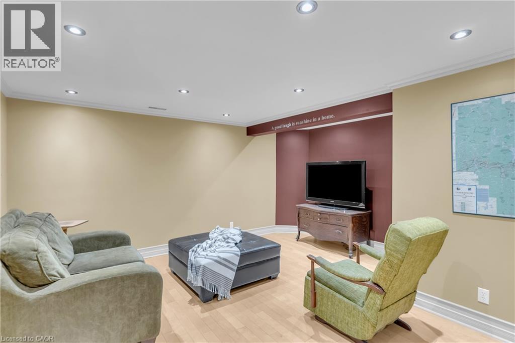 214 Dartmoor Crescent, Waterloo, Ontario  N2K 3S9 - Photo 23 - 40778598
