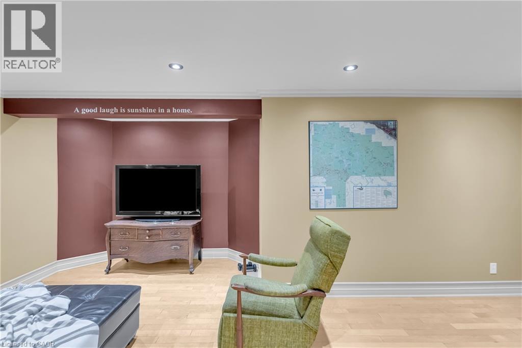 214 Dartmoor Crescent, Waterloo, Ontario  N2K 3S9 - Photo 24 - 40778598
