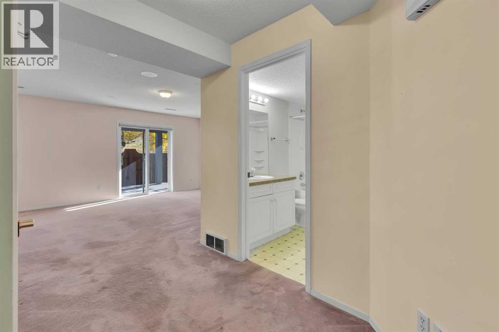 140 Valley Ridge Heights Nw, Calgary, Alberta  T3B 5T3 - Photo 6 - A2264068