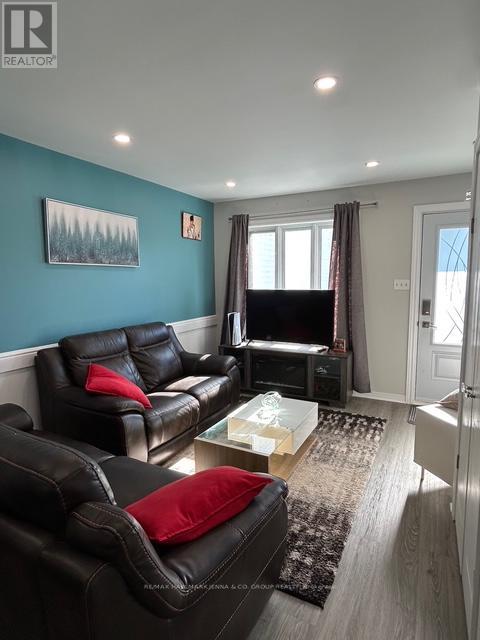 1098 Charette Street, Clarence-Rockland, Ontario  K4K 1G3 - Photo 4 - X12459244