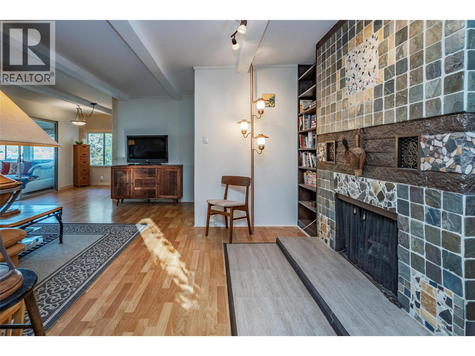 7635 Ross Road, Nelson, British Columbia  V1L 6R5 - Photo 5 - 10365616
