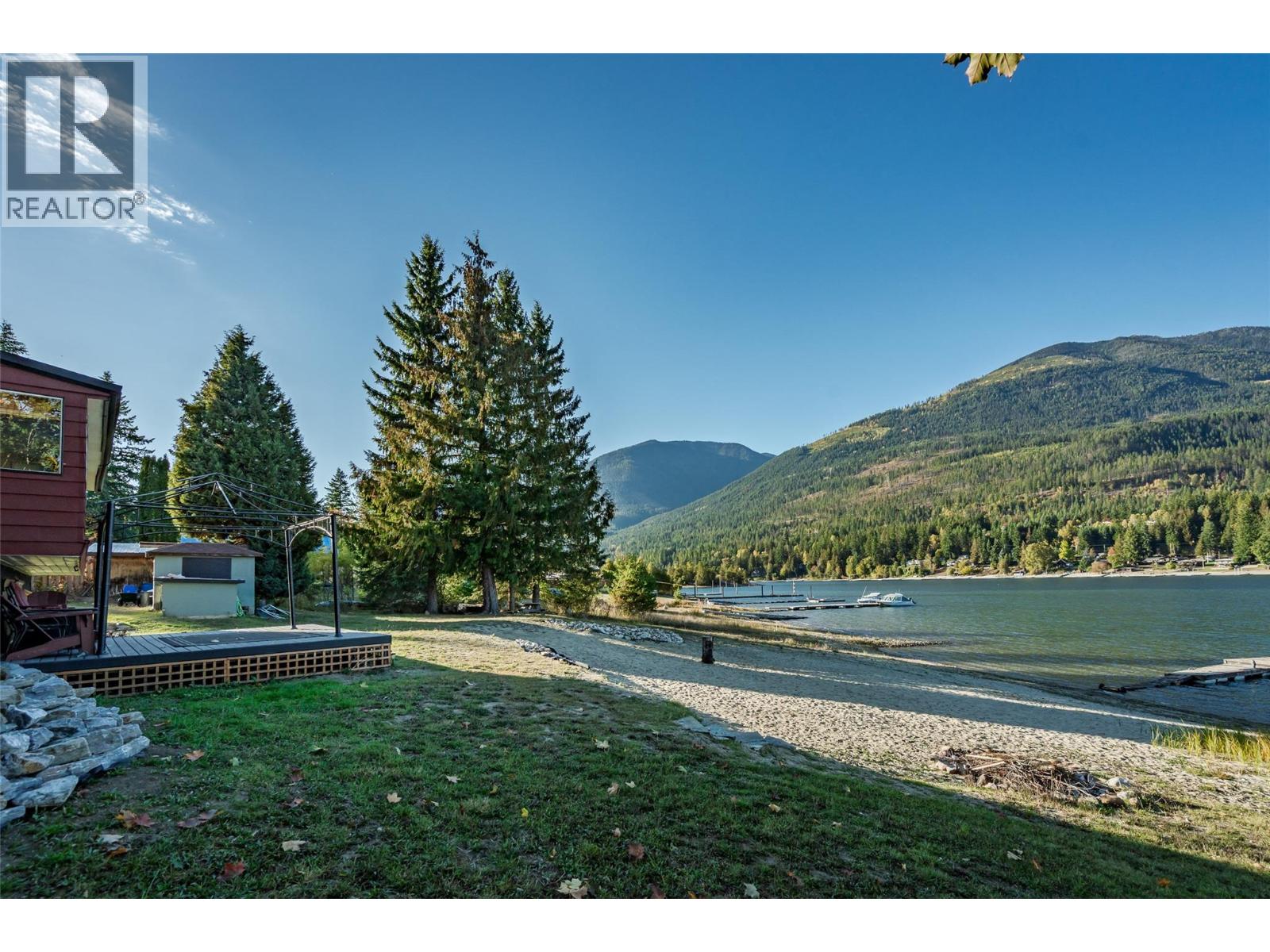 7635 Ross Road, Nelson, British Columbia  V1L 6R5 - Photo 33 - 10365616