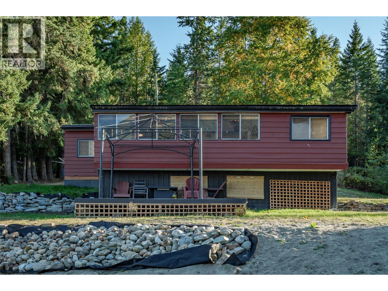 7635 Ross Road, Nelson, British Columbia  V1L 6R5 - Photo 38 - 10365616