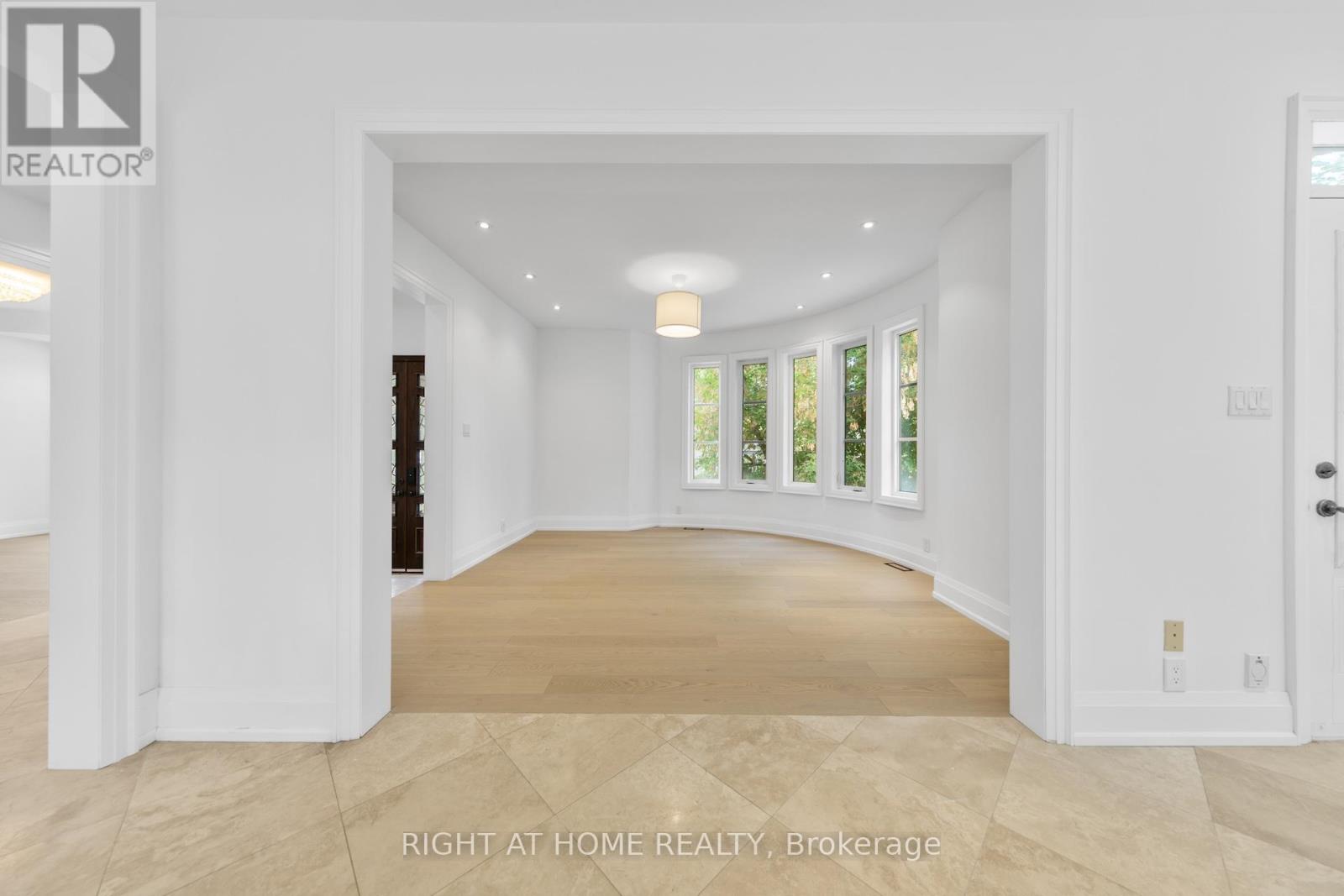 125 Kingsdale Avenue, Toronto, Ontario  M2N 3W5 - Photo 13 - C12459254