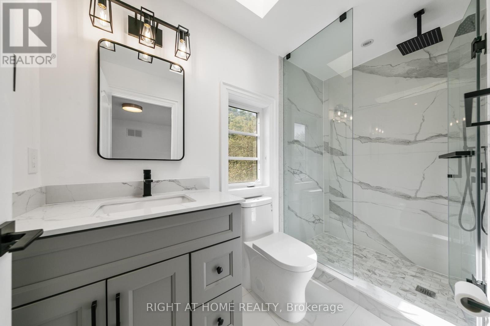125 Kingsdale Avenue, Toronto, Ontario  M2N 3W5 - Photo 28 - C12459254