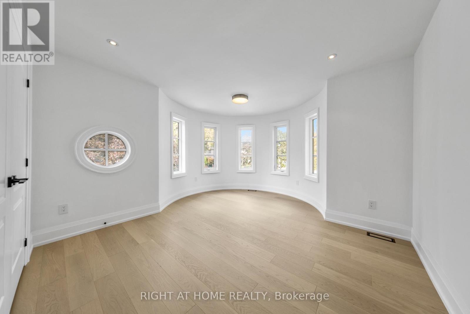 125 Kingsdale Avenue, Toronto, Ontario  M2N 3W5 - Photo 29 - C12459254