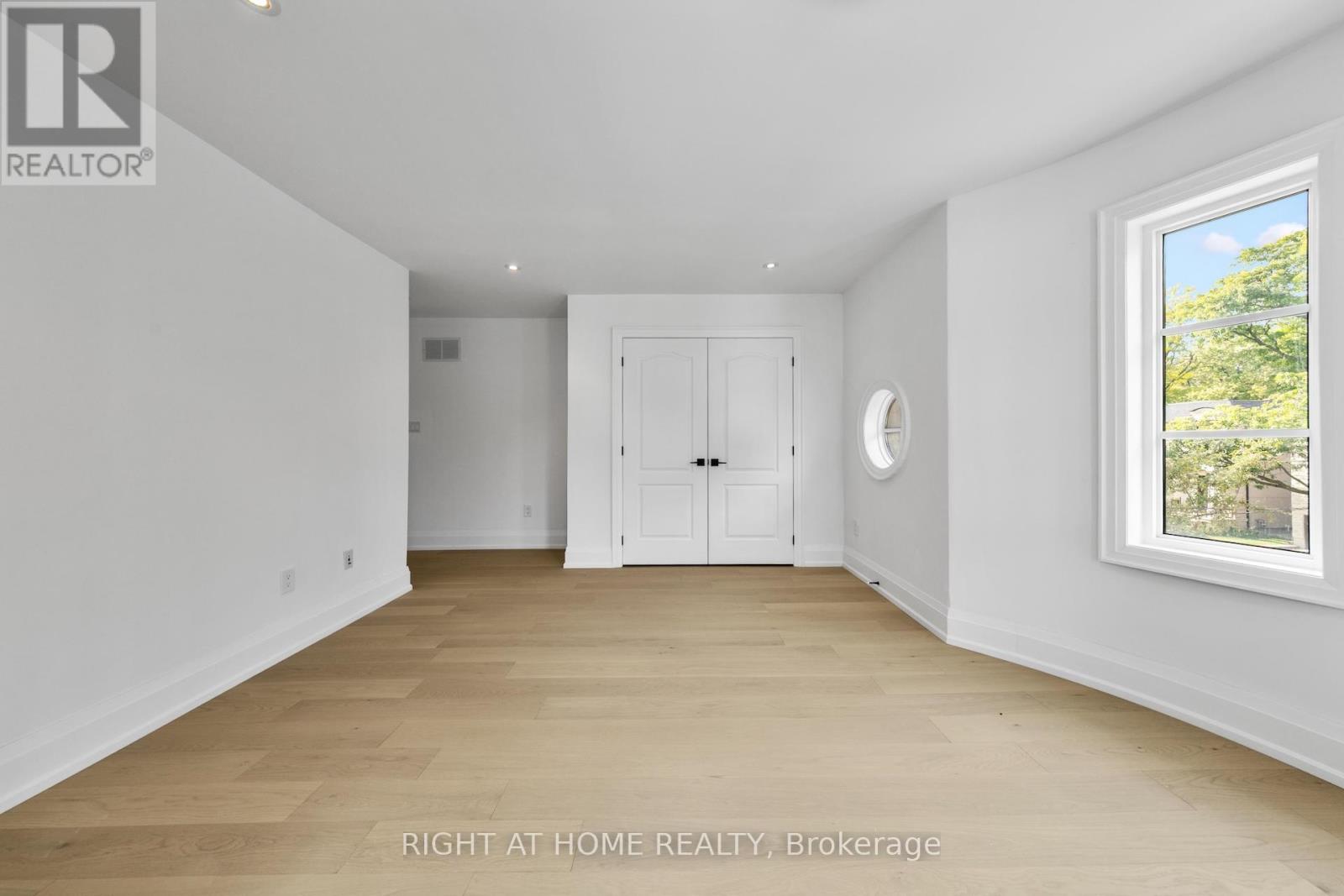 125 Kingsdale Avenue, Toronto, Ontario  M2N 3W5 - Photo 31 - C12459254