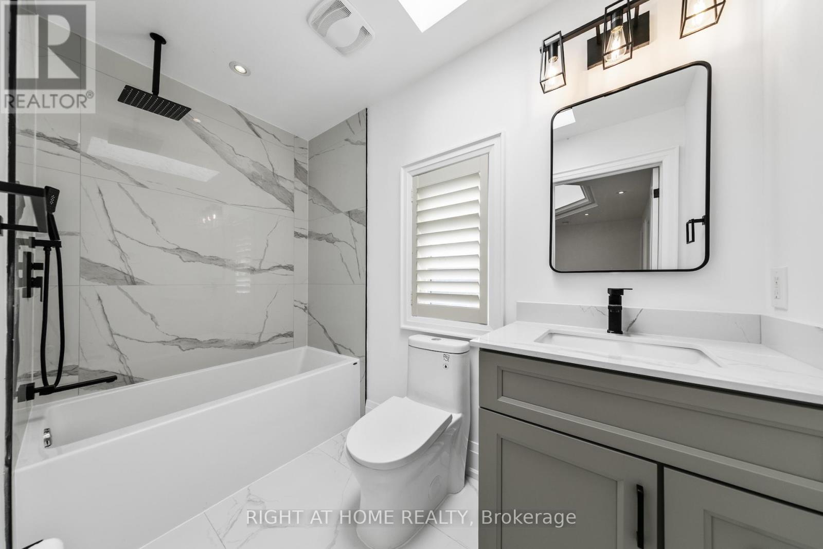 125 Kingsdale Avenue, Toronto, Ontario  M2N 3W5 - Photo 32 - C12459254
