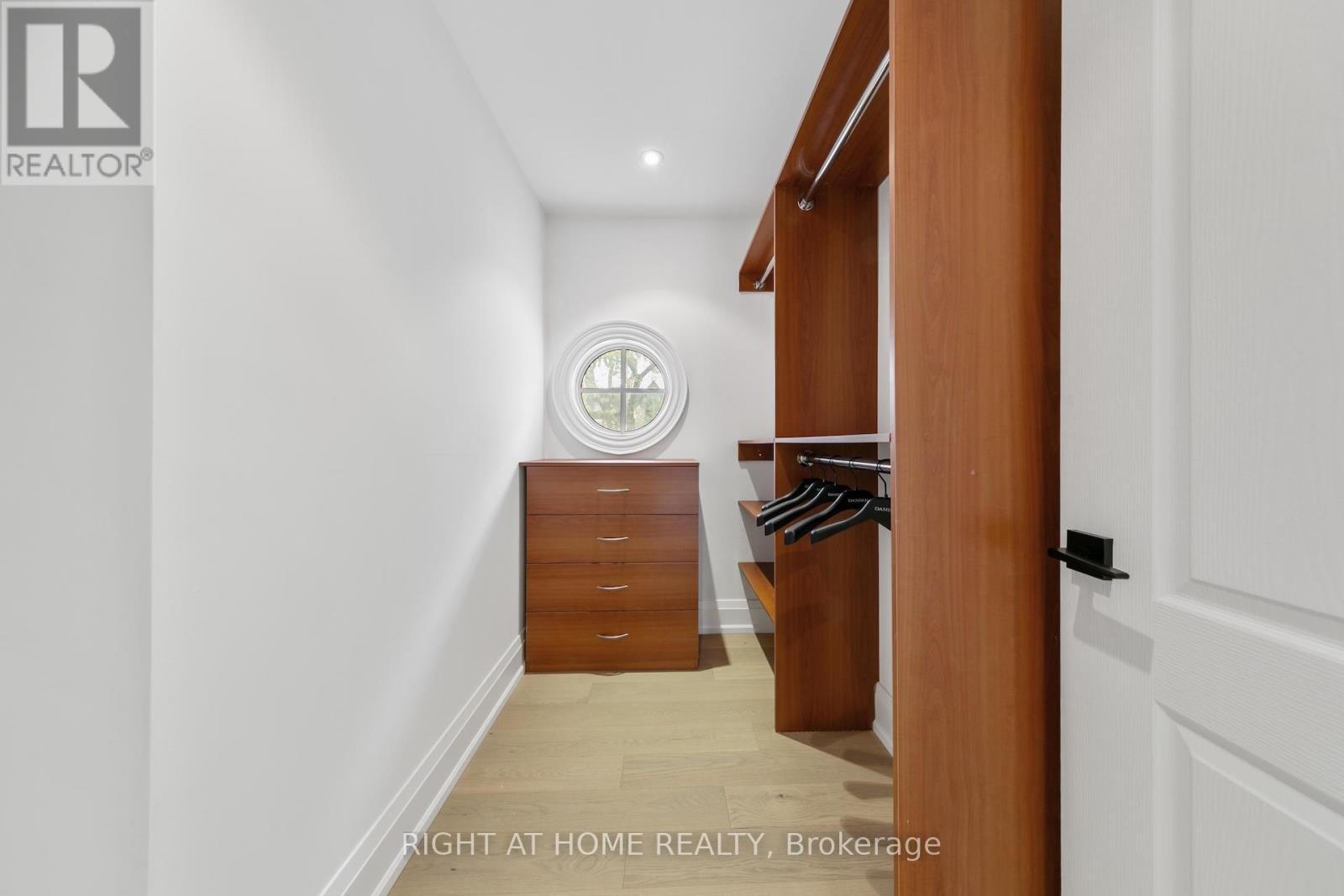 125 Kingsdale Avenue, Toronto, Ontario  M2N 3W5 - Photo 42 - C12459254