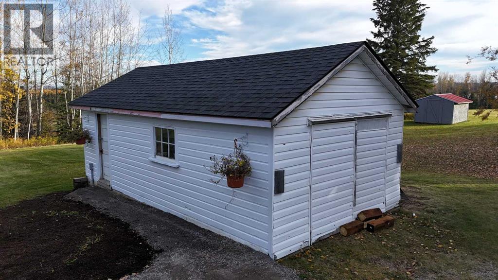 7 Bench Creek Estate, Edson, Alberta  T7E 0B3 - Photo 43 - A2263813