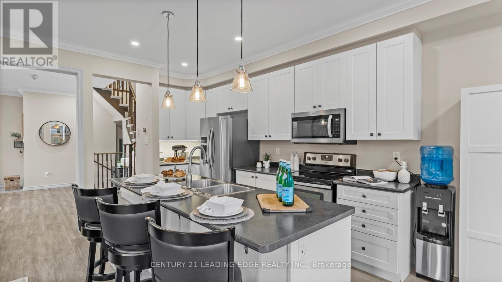 74 Jackson Drive, New Tecumseth, Ontario  L0G 1W0 - Photo 11 - N12459257
