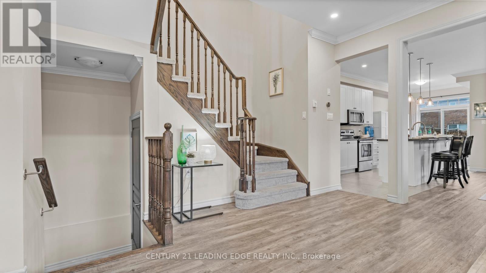 74 Jackson Drive, New Tecumseth, Ontario  L0G 1W0 - Photo 18 - N12459257