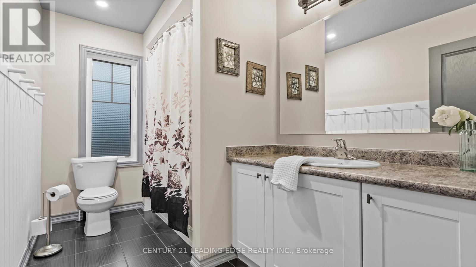 74 Jackson Drive, New Tecumseth, Ontario  L0G 1W0 - Photo 27 - N12459257