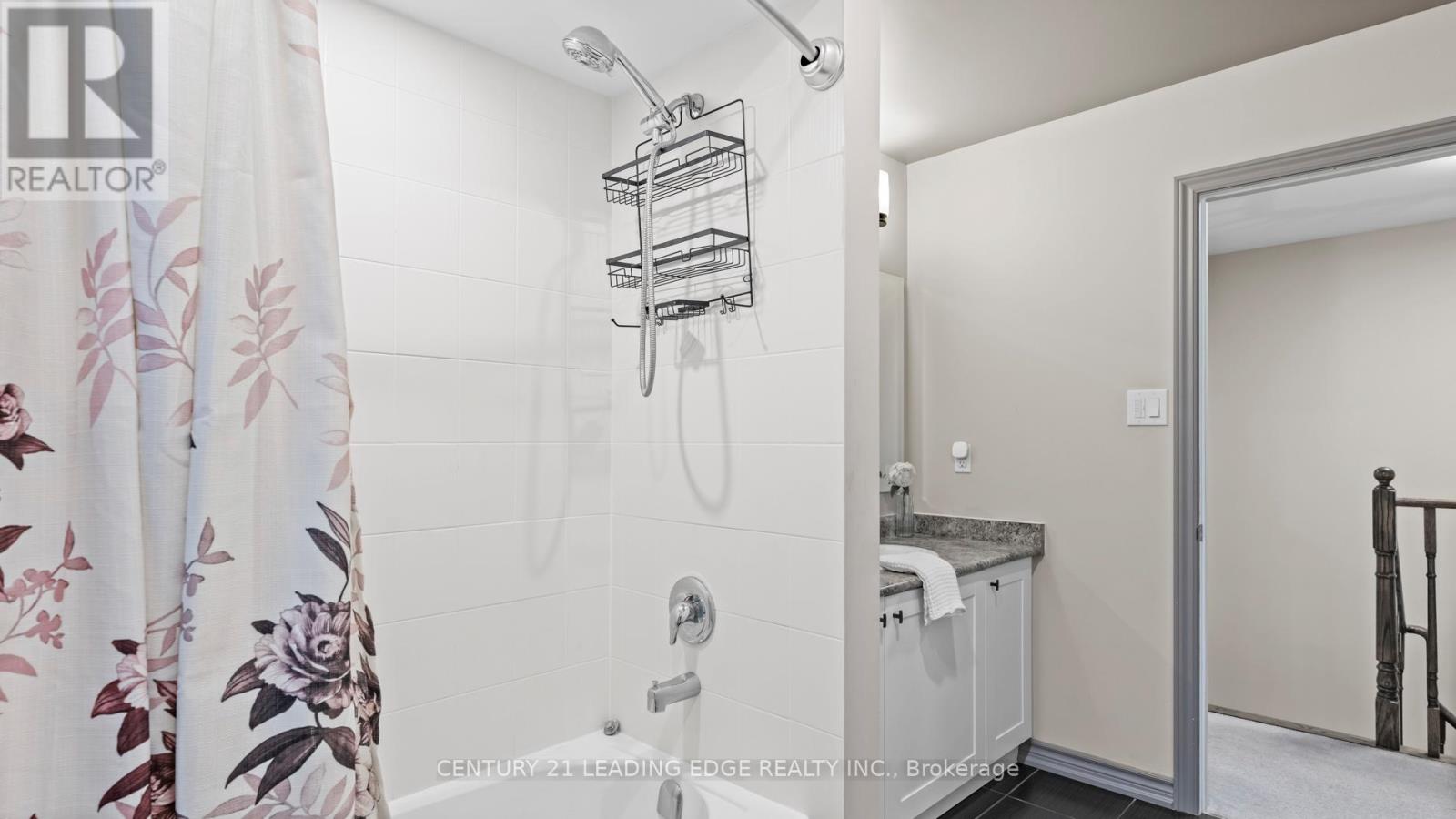 74 Jackson Drive, New Tecumseth, Ontario  L0G 1W0 - Photo 28 - N12459257
