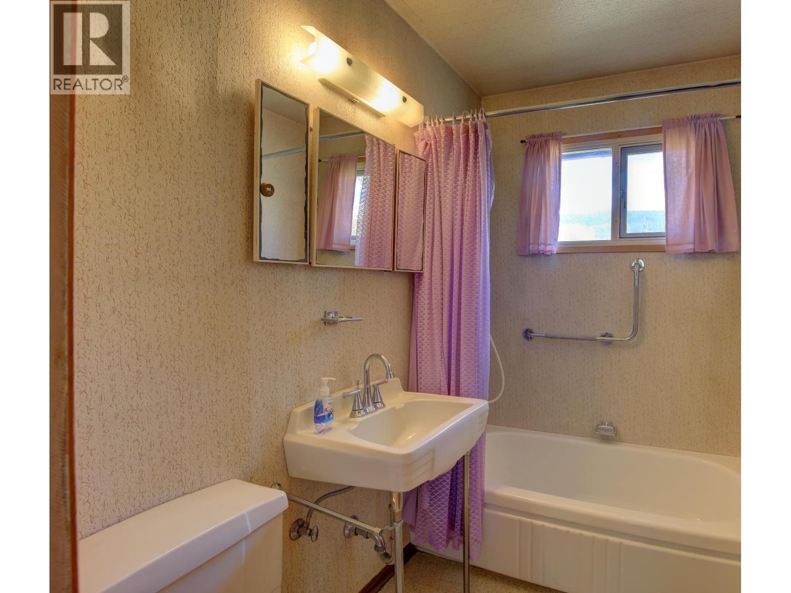 342 N Third Avenue, Williams Lake, British Columbia  V2G 2A8 - Photo 20 - R3057752