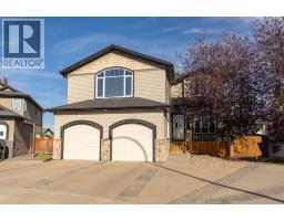 35 Woodrow Close Westlake, Red Deer, Ca