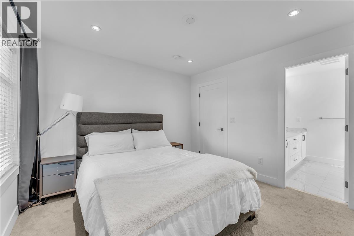 7430 Canada Way, Burnaby, British Columbia  V3N 3J6 - Photo 21 - R3053058