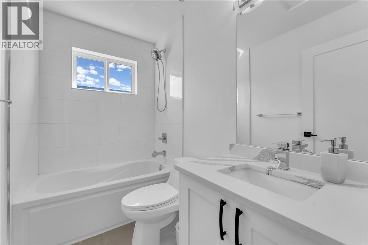 7430 Canada Way, Burnaby, British Columbia  V3N 3J6 - Photo 24 - R3053058